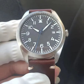 Relógio Militar Automático Pilot Air Marrom | URBANO'S