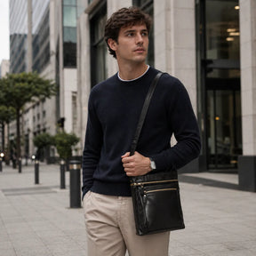 Shoulder Bag em Couro Legítimo Vicenza Preta | URBANO'S